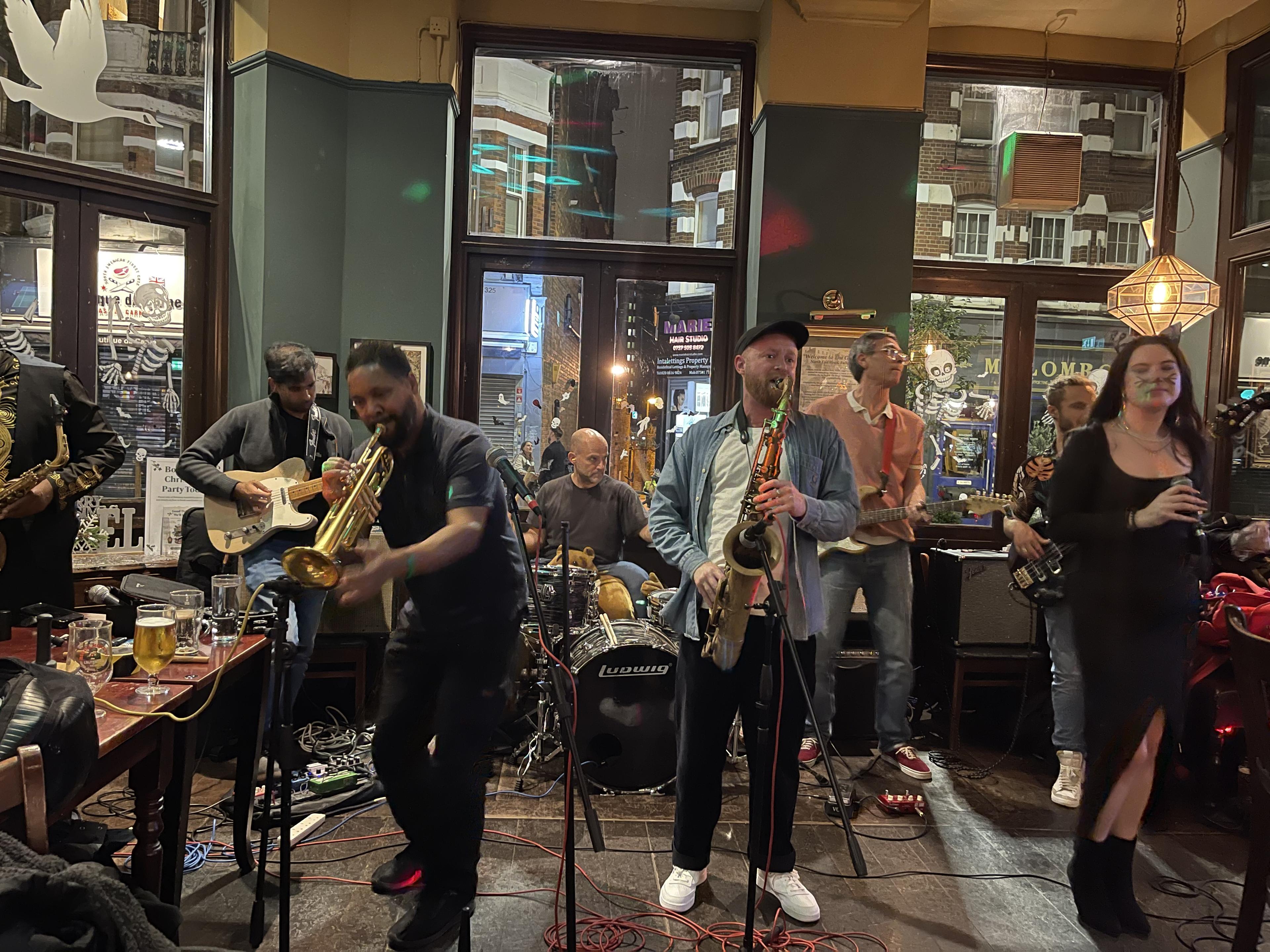 Live music Fridays at The Goose